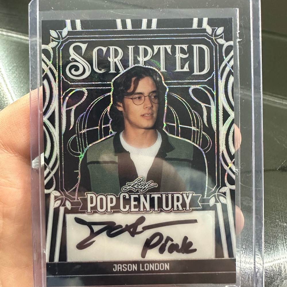 Jason London 2/2 black autographed leaf card